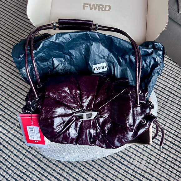 Diesel Scrunch-D Shoulder M